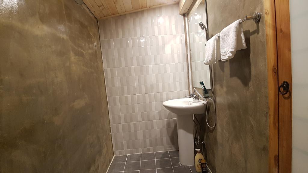 Ohnewwall Guesthouse Jeonju Luaran gambar