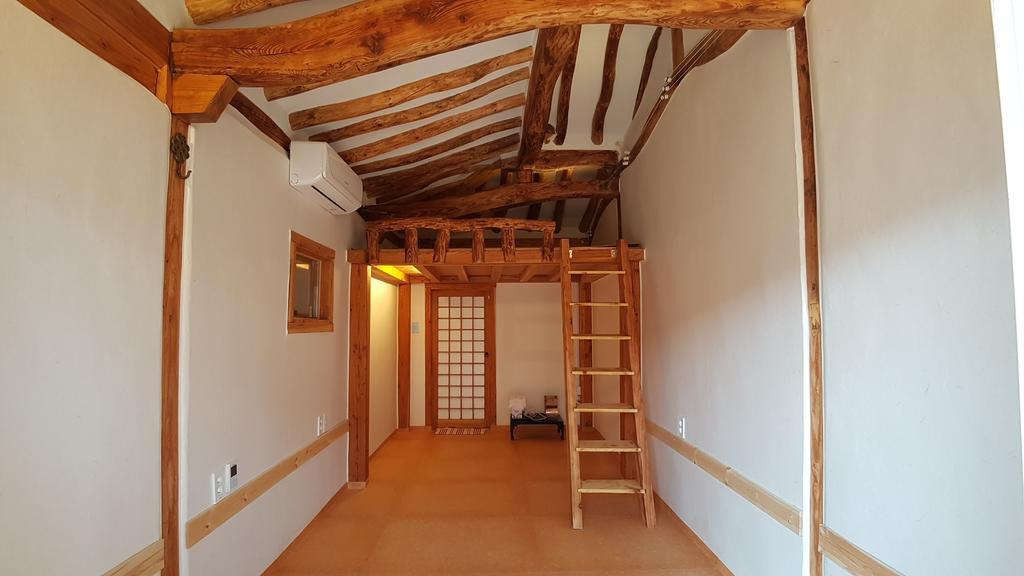 Ohnewwall Guesthouse Jeonju Luaran gambar
