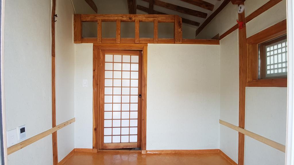 Ohnewwall Guesthouse Jeonju Luaran gambar
